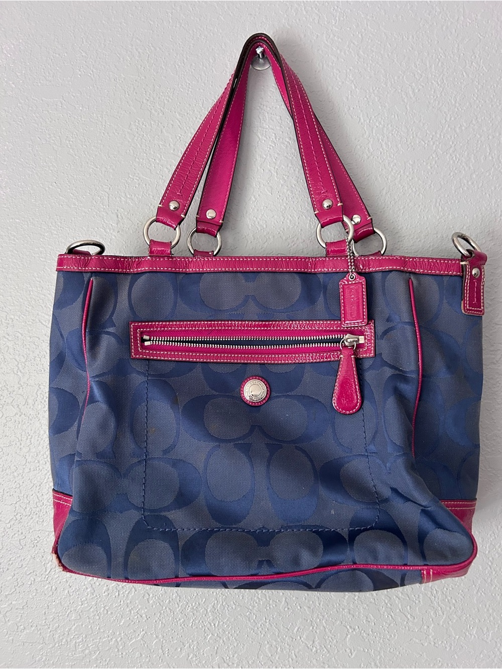 Coach Signature C Blue & Pink M1020-F14941 AS IS NEEDS LOVE - Picture 14 of 14